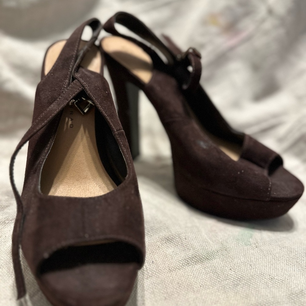 LC Lauren Conrad Deep Brown Women's Heels